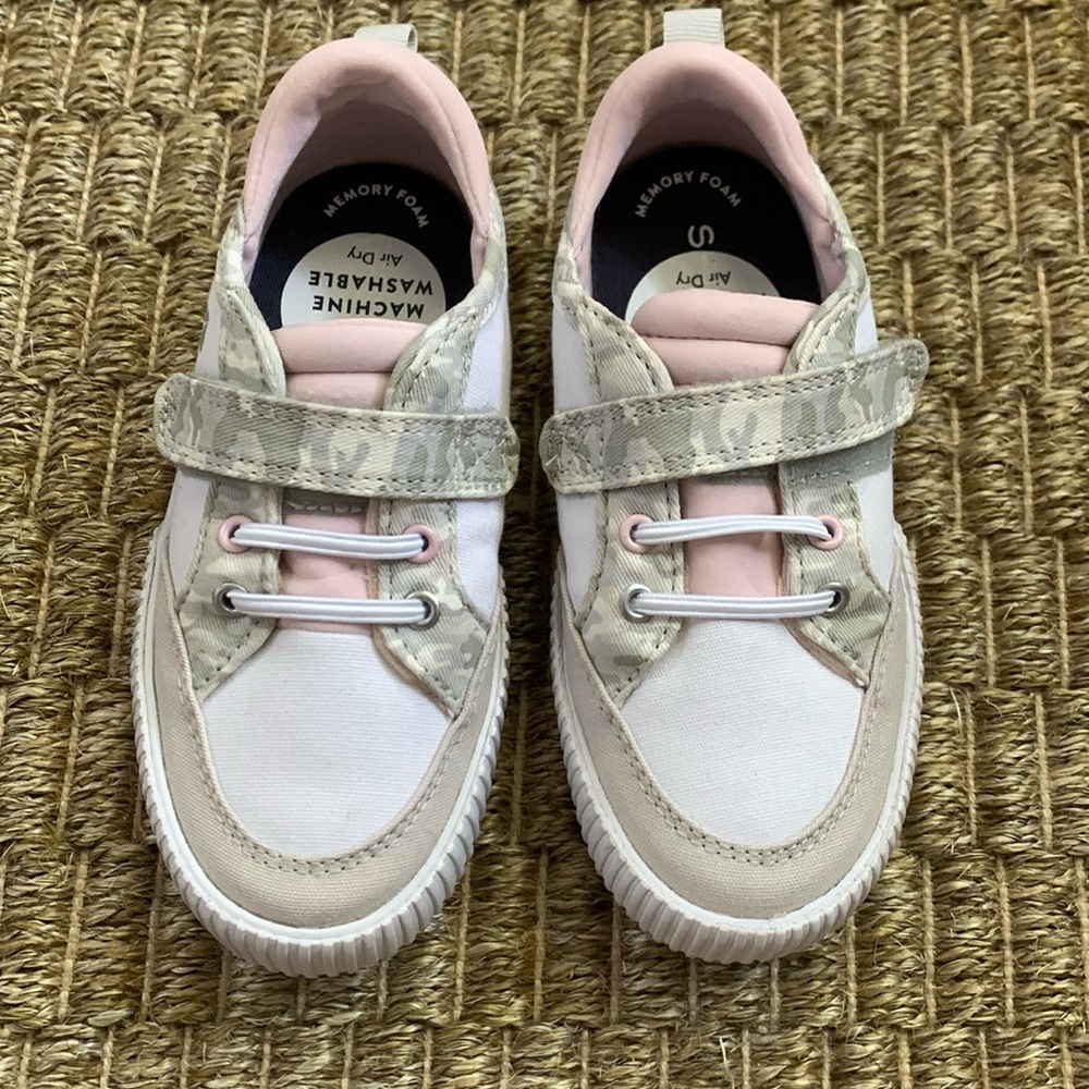 Sperry girls sneakers size 10